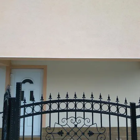 детелини Primorszko